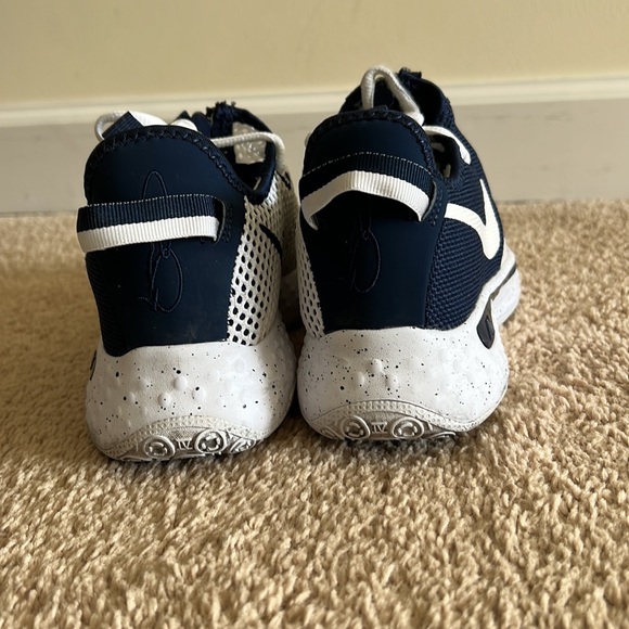 Nike Strobel shoes - Picture 6 of 7